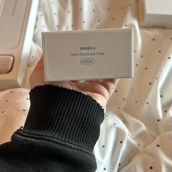 Apple Watch Series 4 - Picture 3 of 7